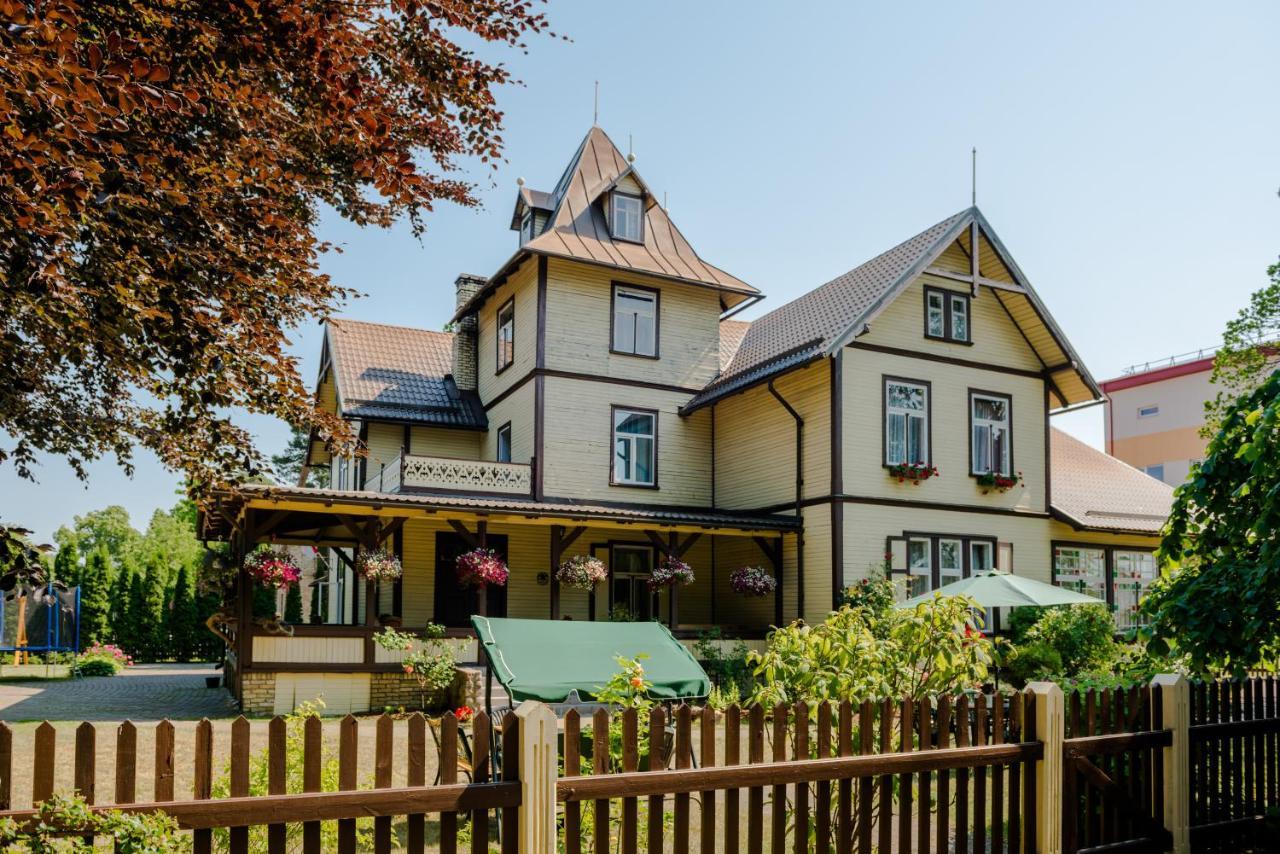 Villa Magonite Ventspils Bagian luar foto